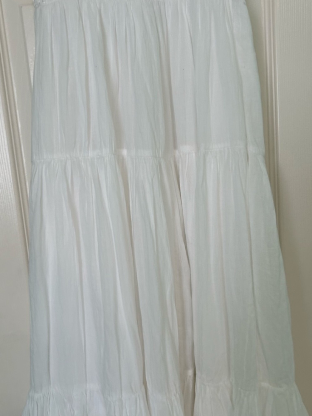 American Eagle White Sundress Shirred Top Spaghetti Straps 3 Tier Midi Skirt NEW - Picture 9 of 14